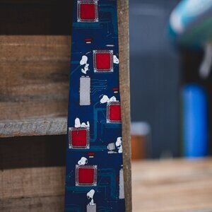 💻🐶 Vintage Peanuts “Micro Joe” Snoopy Computer Men’s Tie 💻🐶